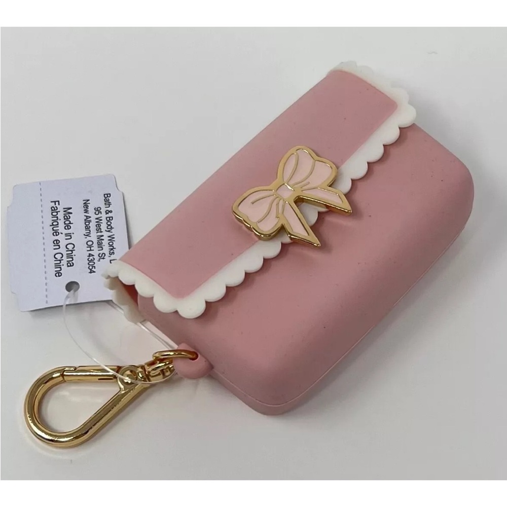 Pink Bow Sanitizer Case nwt BBW